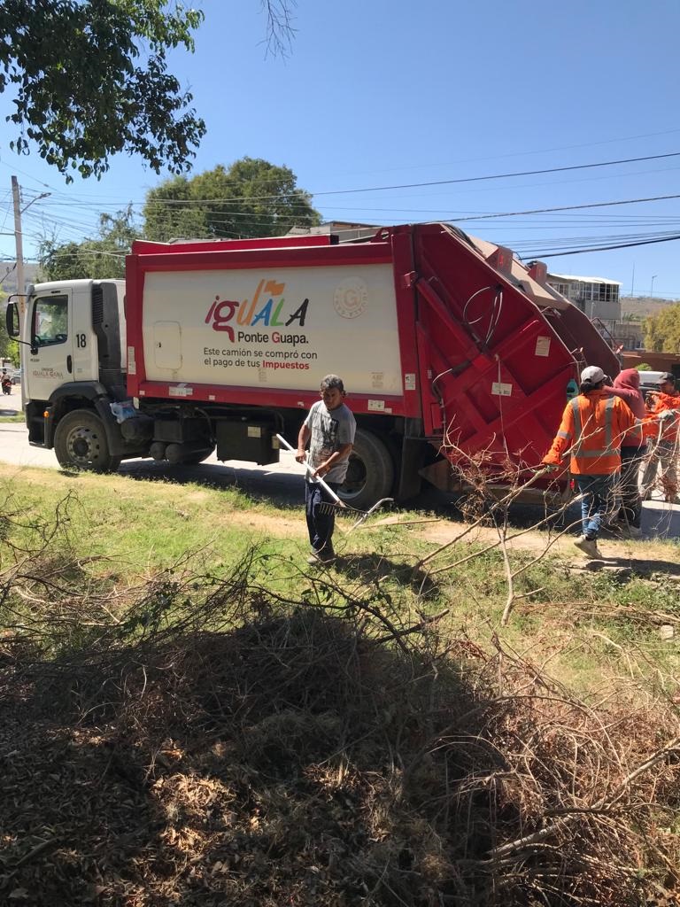 Intensifican brigadas de limpieza en&nbsp;Iguala.