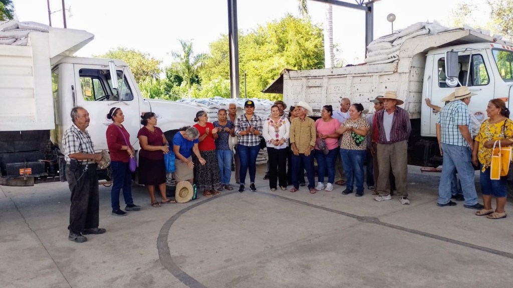 Se realiza el traslado de fertilizante a la Colonia Álvaro&nbsp;Obregón