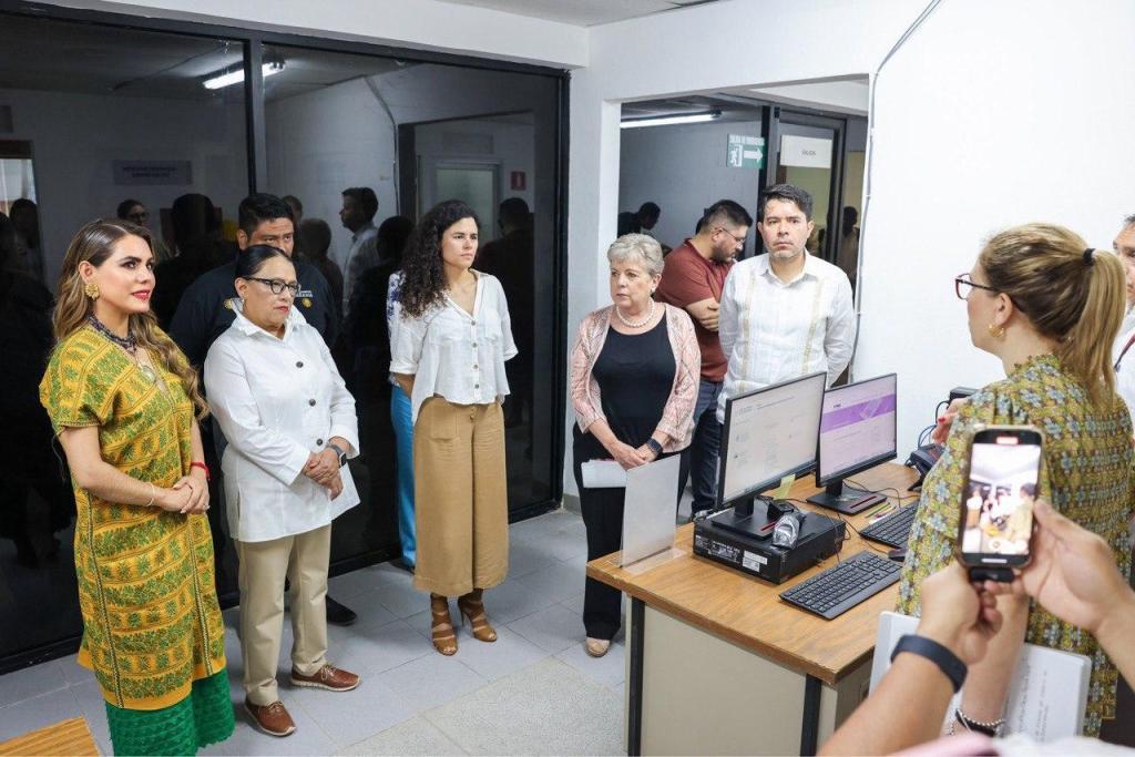 Asiste Evelyn Salgado a la reapertura de oficina de pasaportes de la SRE en&nbsp;Guerrero