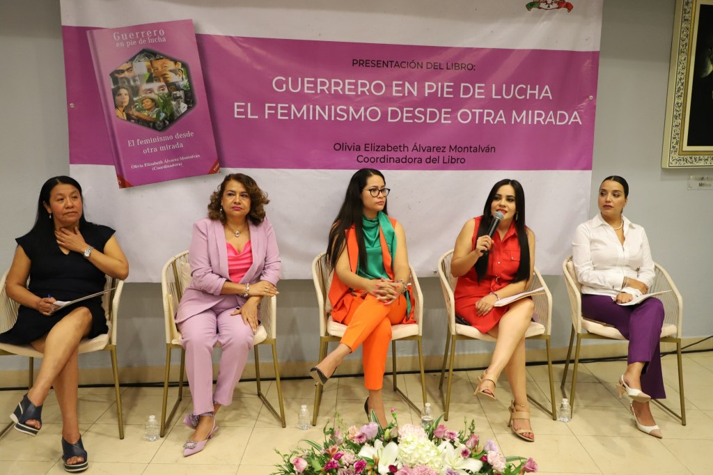 Presentan en el Congreso el libro “Guerrero en pie de lucha. El feminismo desde otra&nbsp;mirada”