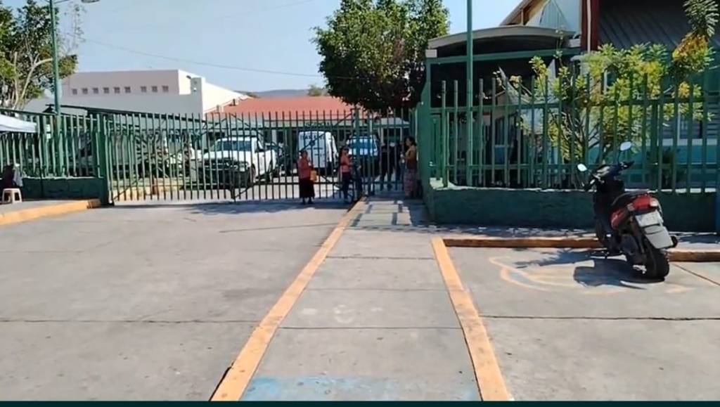 Reportan presencia de autoridades y corporaciones policíacas en el Hospital General de&nbsp;Iguala