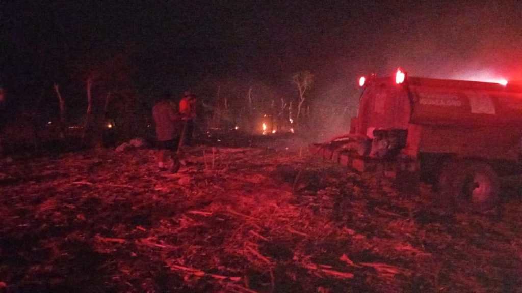 Atiende PC incendio en carretera Iguala-Chilpancingo