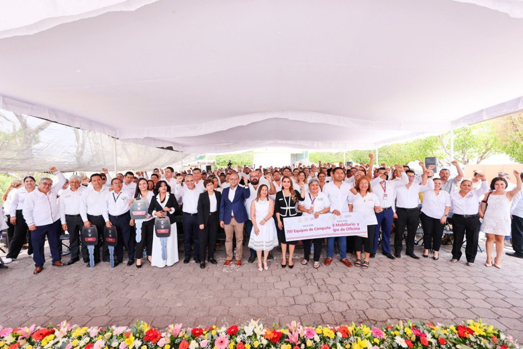 Entrega Evelyn Salgado equipamiento para la modernización del Sistema Estatal de Recaudación en&nbsp;Guerrero