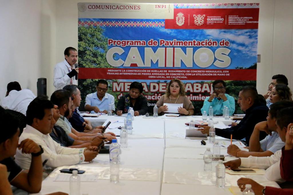 EVALÚAN AVANCE DE CAMINOS ARTESANALES EN&nbsp;GUERRERO