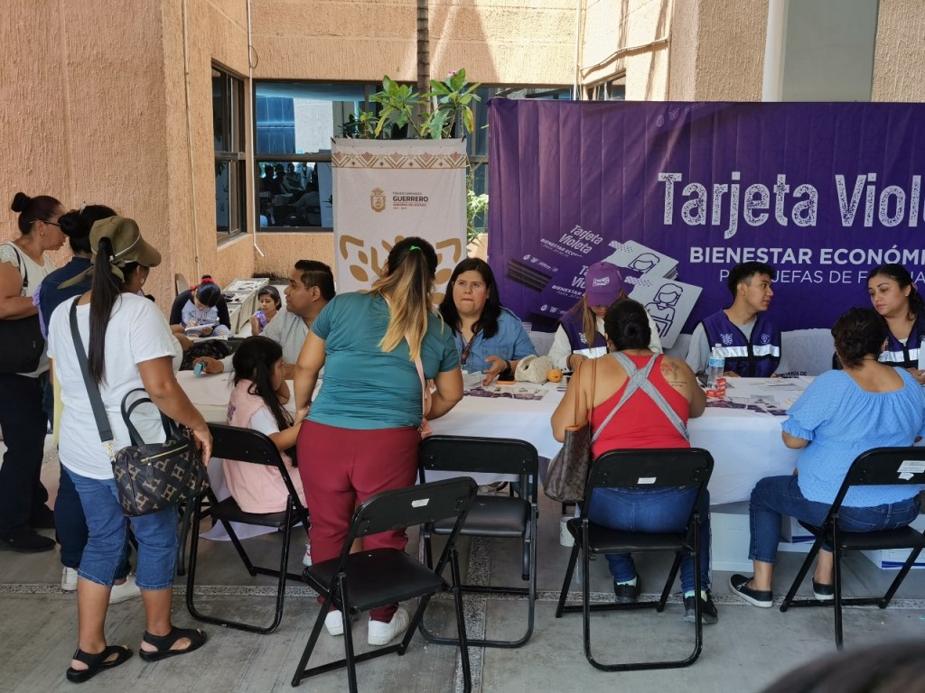 Entregó Registro Civil estatal constancias gratuitas de inexistencia de matrimonio a mujeres que buscan incorporarse al Programa Tarjeta&nbsp;Violeta