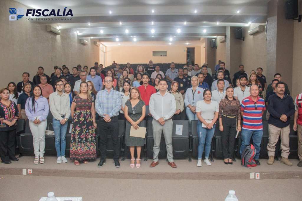 La FGE de Guerrero imparte la conferencia denominada “Obligación del Servidor Público en Procuración de Justicia en Materia de&nbsp;LGBTTTIQA+”