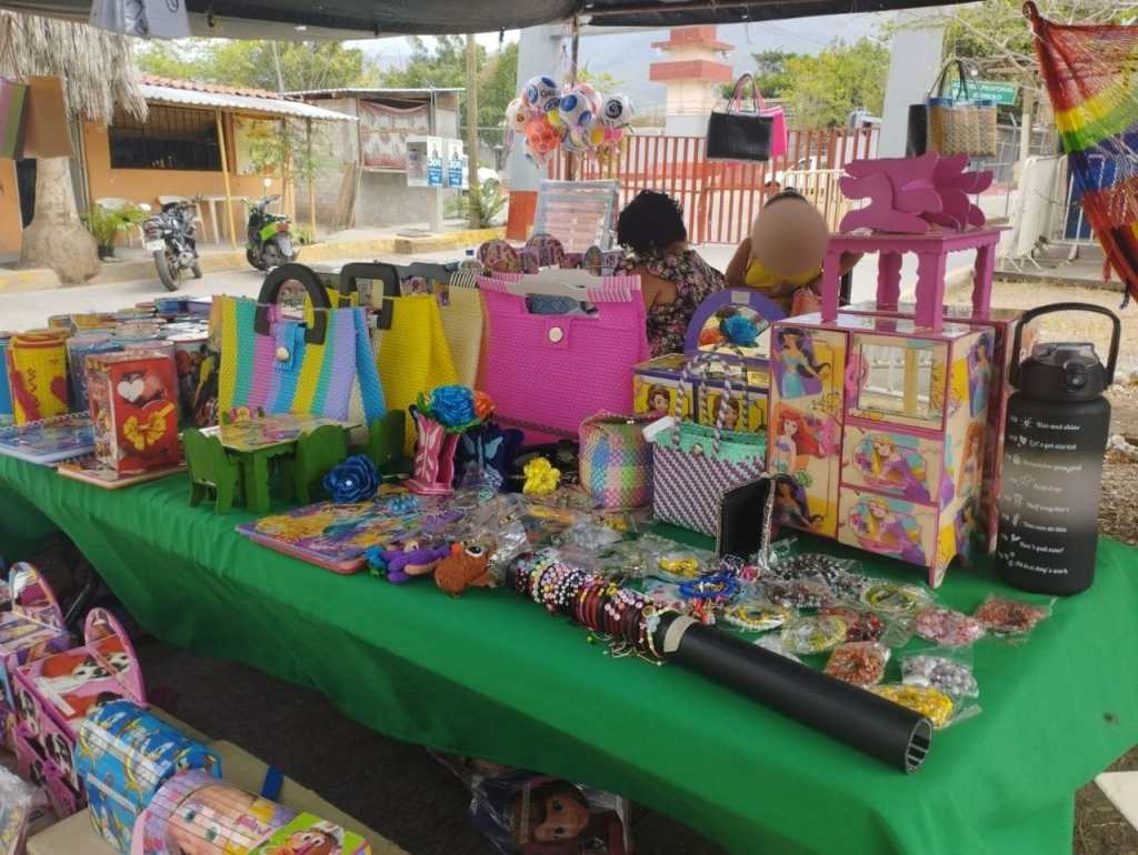 REALIZA LA SSP GUERRERO EXPO-VENTA EN CERESO DE CHILPANCINGO DE ARTESANÍAS ELABORADAS POR&nbsp;INTERNOS