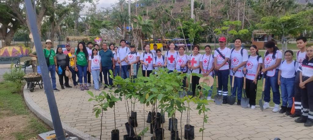 Cerca de 300 árboles se han plantado en el Parque&nbsp;Papagayo