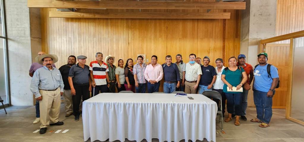 Se reúne David Gama Pérez con los comisariados ejidales de&nbsp;Iguala.