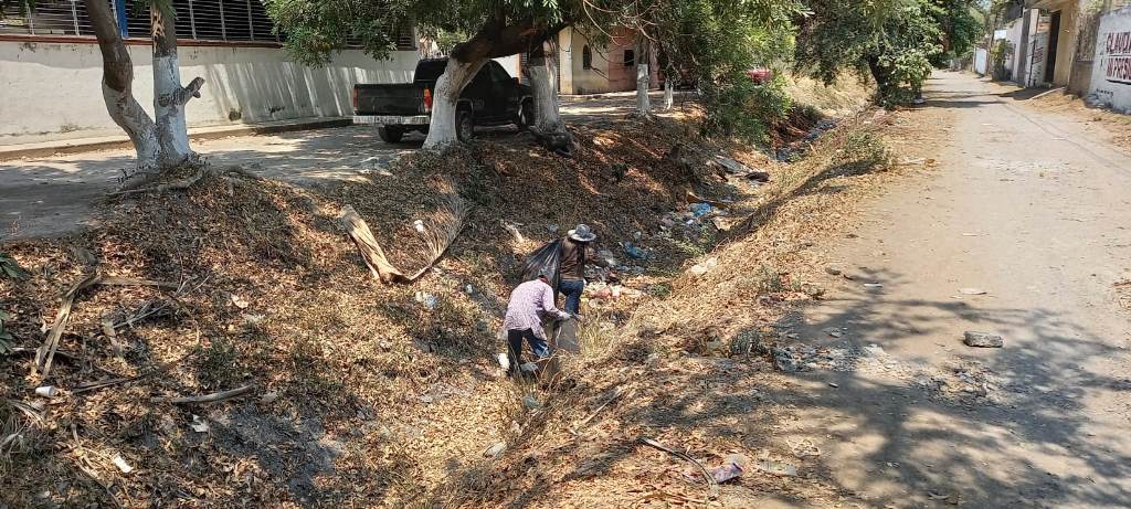 Limpian canal de la&nbsp;Esperanza