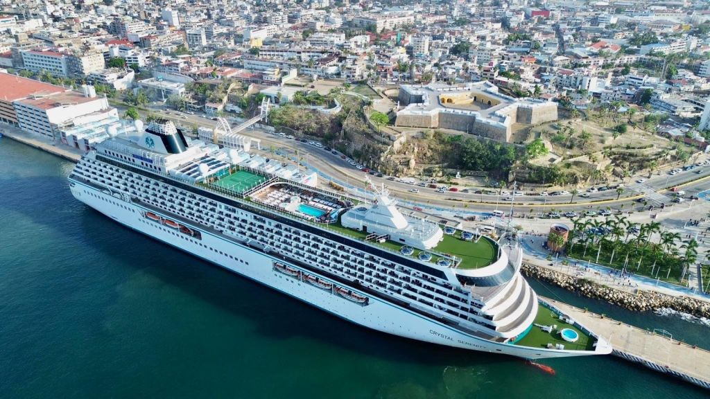 Arribó a Acapulco el Cristal Serenity, octavo crucero de la&nbsp;temporada