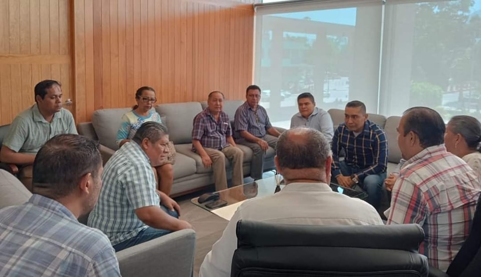 SE REÚNEN ABOGADOS Y AUTORIDADES&nbsp;MUNICIPALES