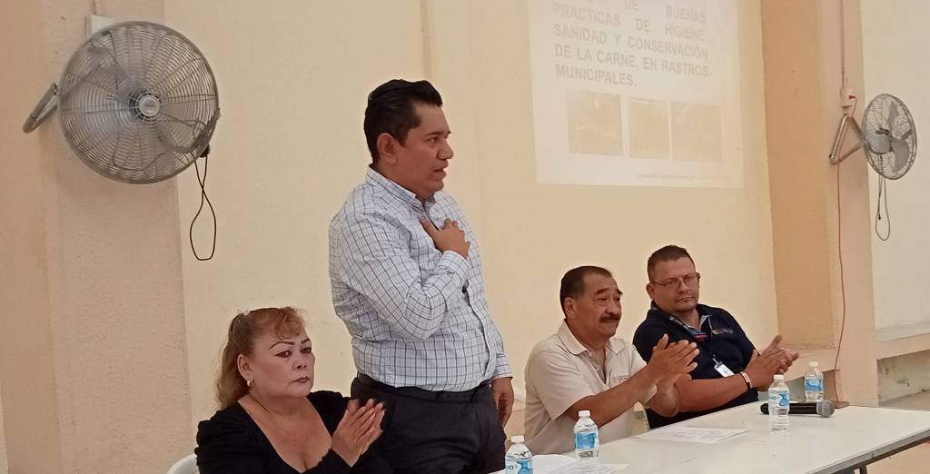 Capacitan a personal de Rastro&nbsp;Municipal.