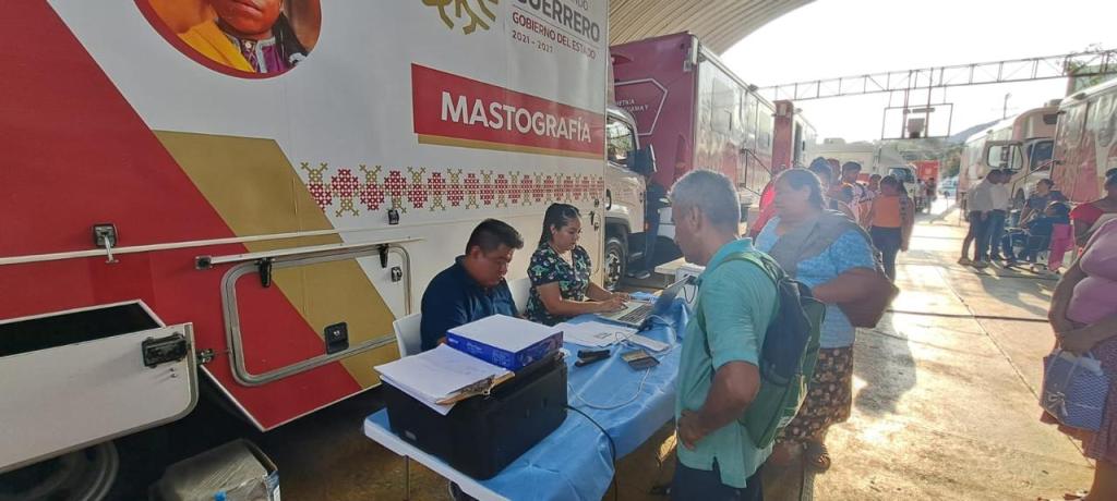En junio, la SSG brindó 17 mil 475 acciones de salud mediante Unidades Médicas Móviles en 7 municipios de&nbsp;Guerrero