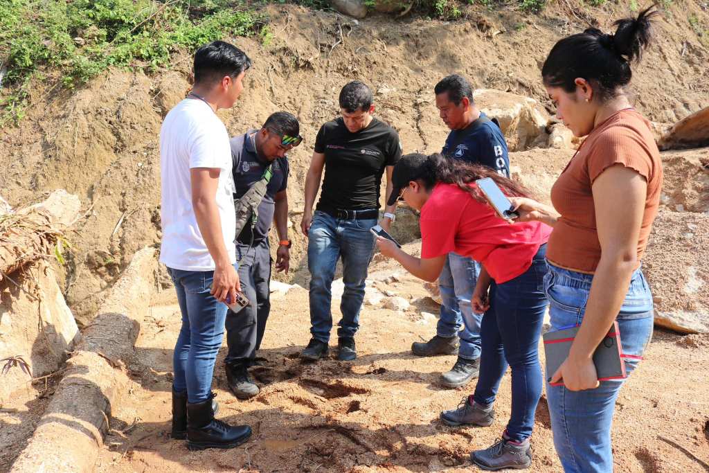 SGIRPCGRO Y CENAPRED VERIFICAN AFECTACIONES EN COLONIA “LA LIBERTAD” DE&nbsp;ACAPULCO