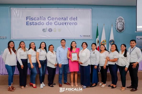 FGE Guerreo lleva a cabo conferencia titulada: «Teoría y Manejo del&nbsp;Conflicto».